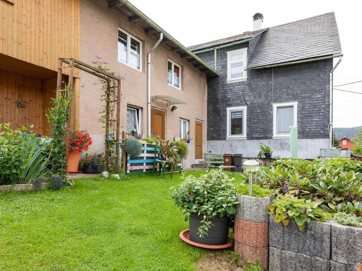 Cozy Apartment In Altenfeld With Garden Exteriör bild