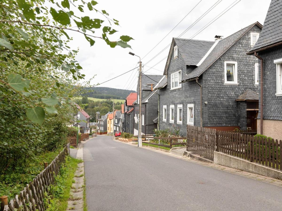Cozy Apartment In Altenfeld With Garden Exteriör bild