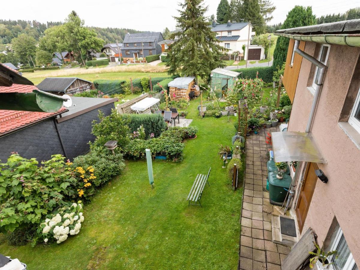 Cozy Apartment In Altenfeld With Garden Exteriör bild